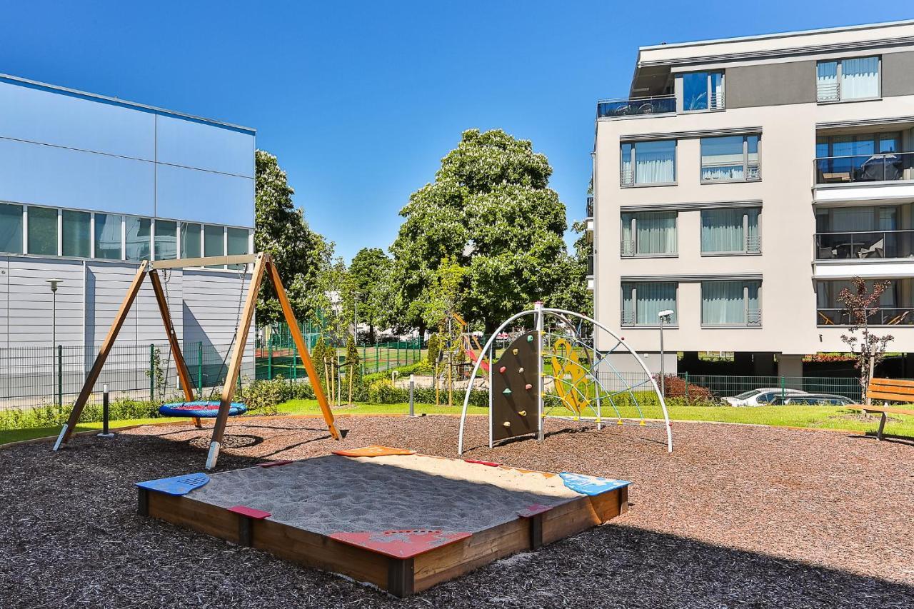Dream Stay - Modern Apartments In City Centre Reval Esterno foto