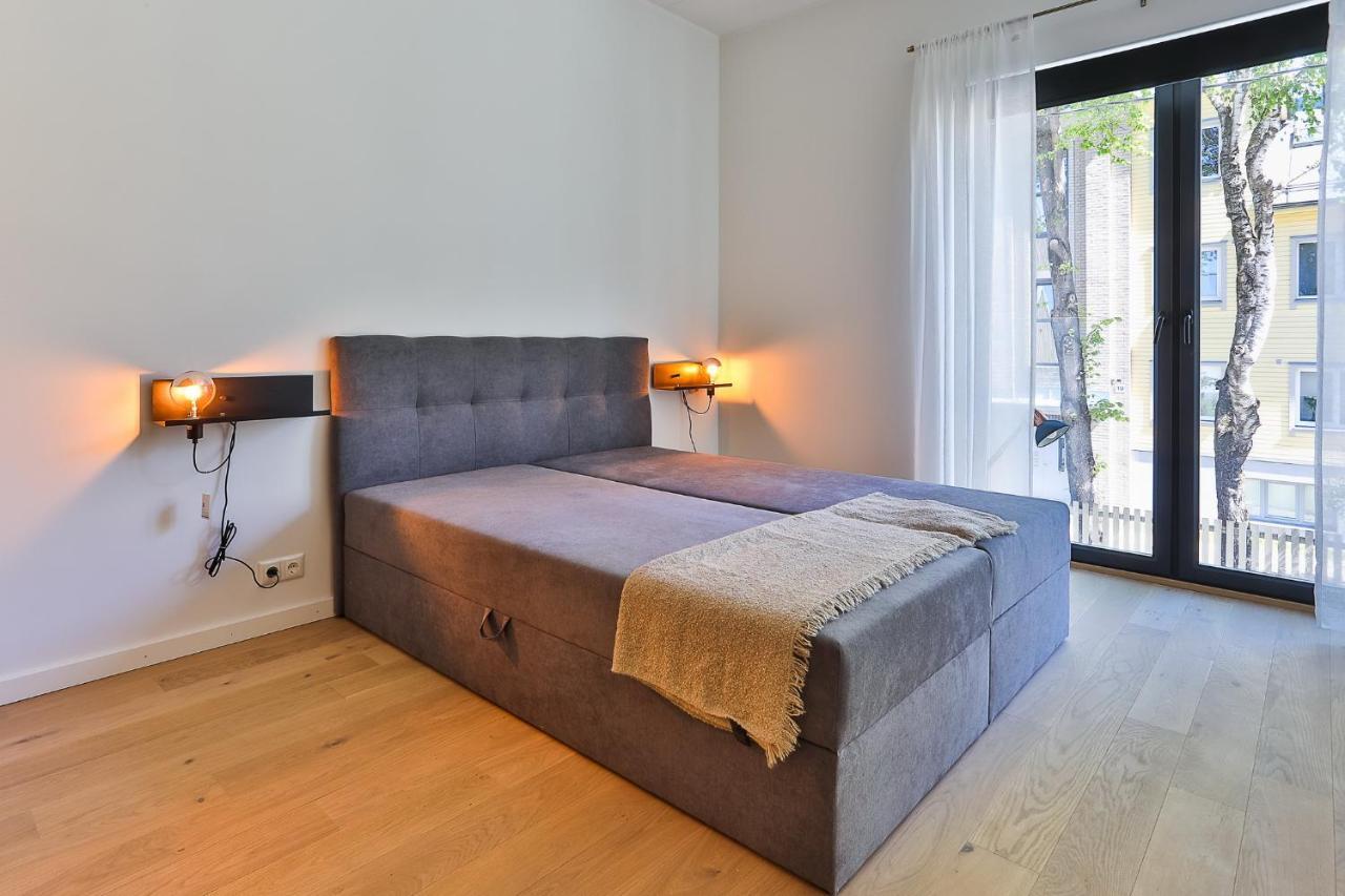 Dream Stay - Modern Apartments In City Centre Reval Esterno foto