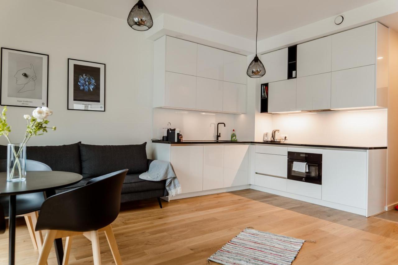 Dream Stay - Modern Apartments In City Centre Reval Esterno foto