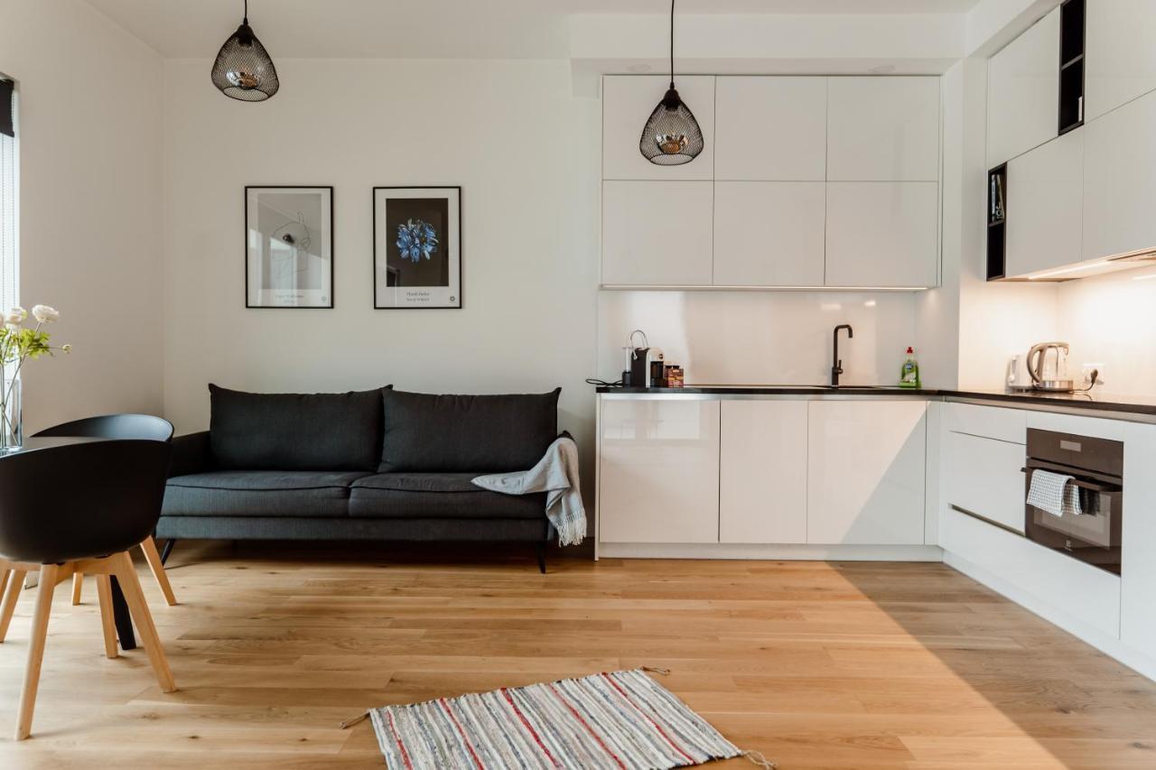 Dream Stay - Modern Apartments In City Centre Reval Esterno foto